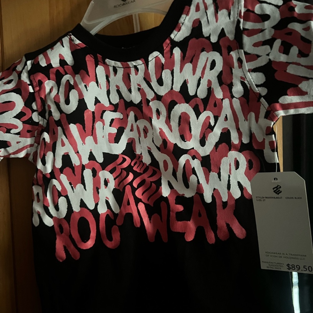 NWT Boys Rocawear outfit